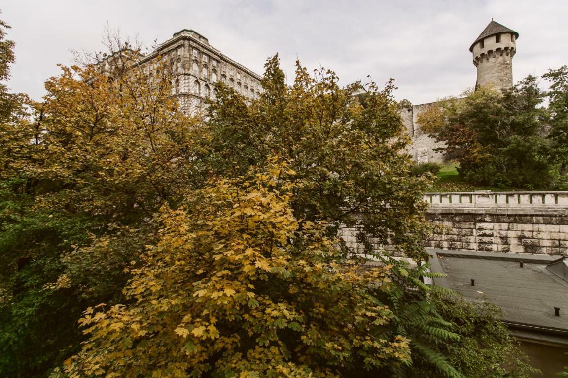 Luxury Apartment View On To The Castle Budapesta Exterior foto